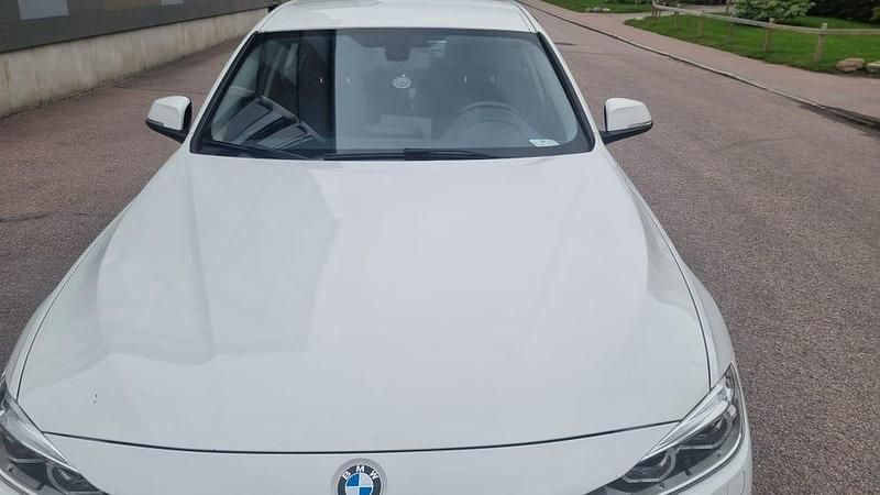 Begagnad BMW 320 190 HK (139 kW) 2017 Sedan