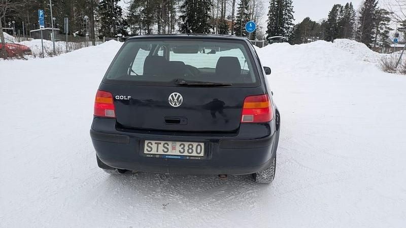 Begagnad VW Golf IV 75 HK (55 kW) 2002