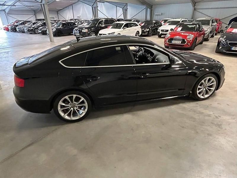 Begagnad Audi A5 Sportback S-Line 177 HK (130 kW) 2015 Svart (svart metallic) Halvkombi