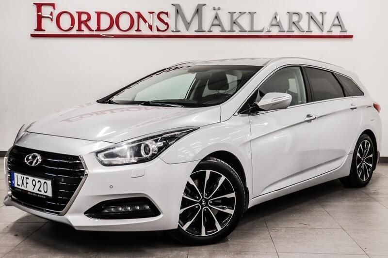 Grå Begagnad 2016 Hyundai i40 Kombi | 79 900 kr (Bra pris) - Bild 1/4