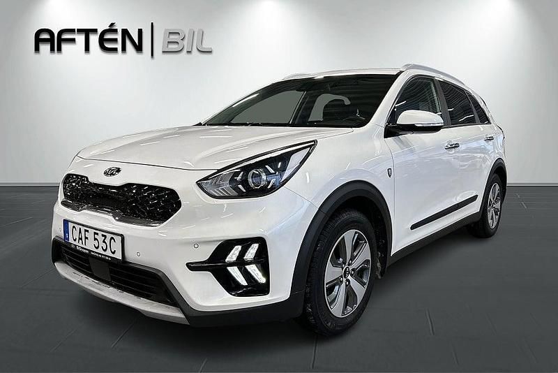Vit Begagnad 2019 Kia Niro Advance SUV | 204 900 kr (Marknadspris) - Bild 1/3