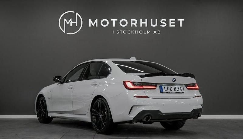Begagnad BMW 330 M Sport 292 HK (214 kW) 2020 Vit Sedan