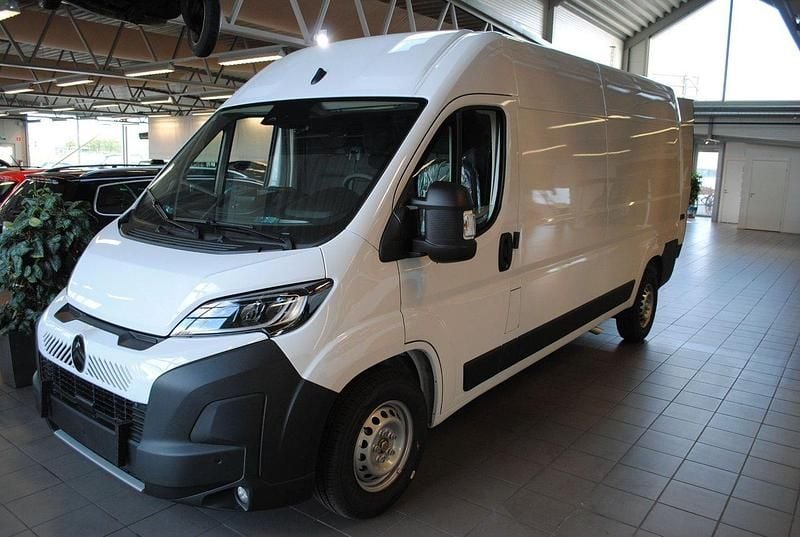 Vit Ny 2025 Citroën Jumper Minibuss | 568 000 kr - Bild 1/4