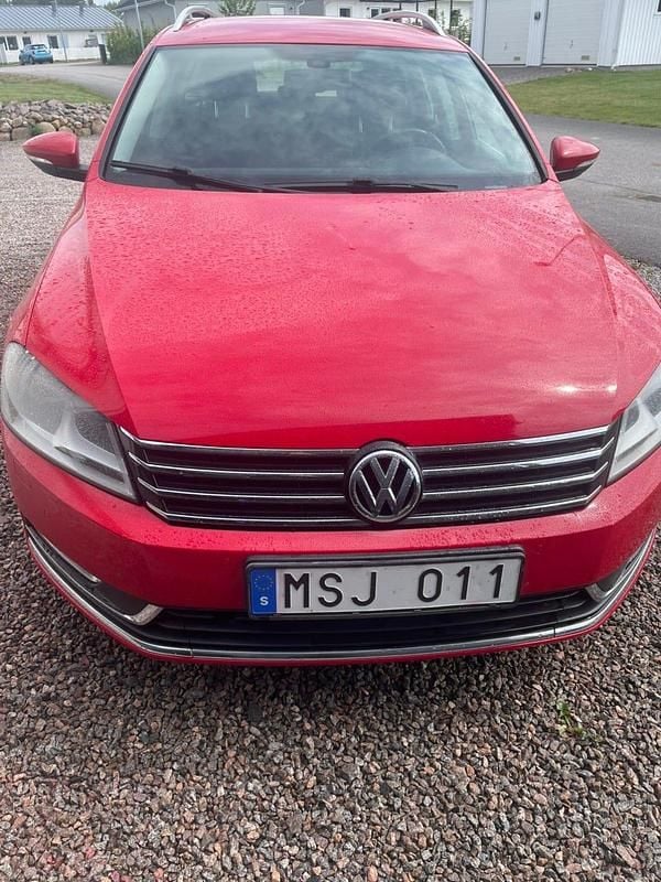 Begagnad VW Passat 140 HK (102 kW) 2012 Kombi