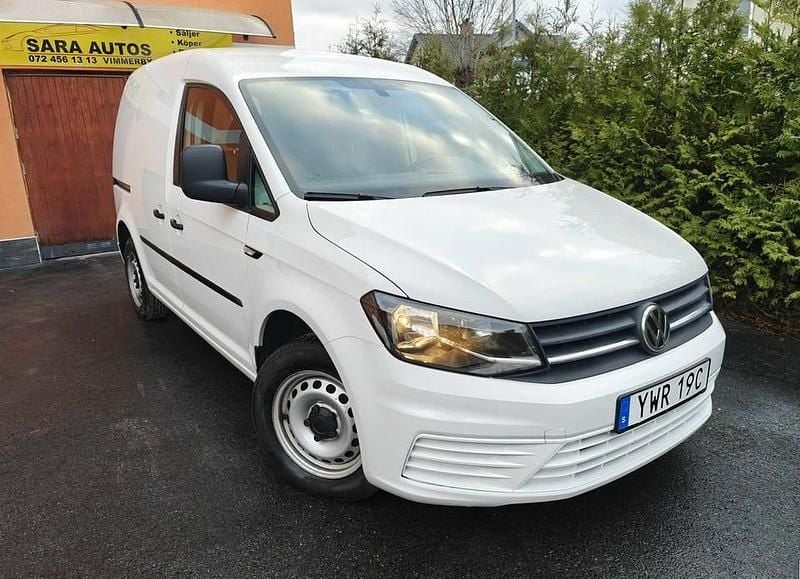 Vit Begagnad 2019 VW Caddy Minibuss | 89 000 kr (Superpris) - Bild 1/4