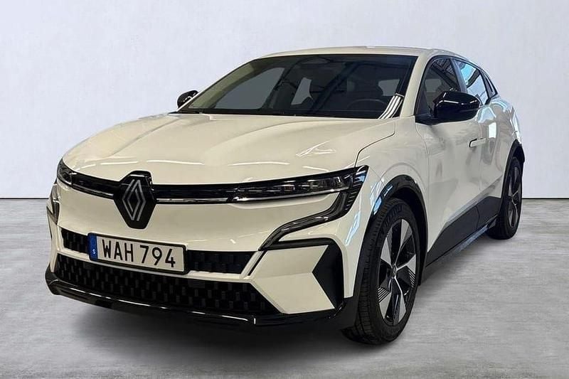 Vit Begagnad 2023 Renault Mégane IV Equilibre | 209 000 kr - Bild 1/4