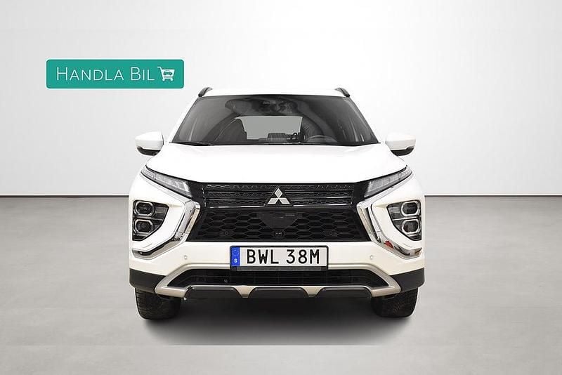 Begagnad Mitsubishi Eclipse Cross Edition 188 HK (138 kW) 2023 Vit SUV