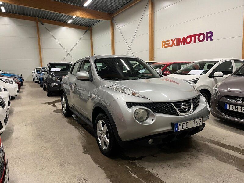 Begagnad Nissan Juke 111 HK (81 kW) 2011 Silver SUV
