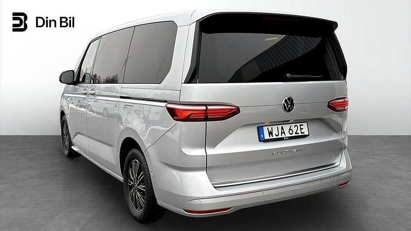 Begagnad VW Multivan Style 150 HK (110 kW) 2024 Reflexsilver metallic Van