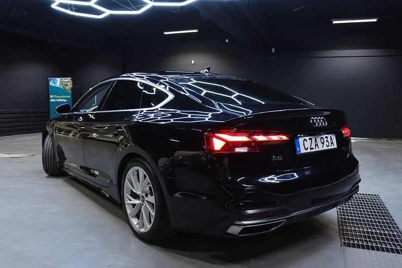 Begagnad Audi A5 Proline 266 HK (195 kW) 2023 Svart Sportkupé