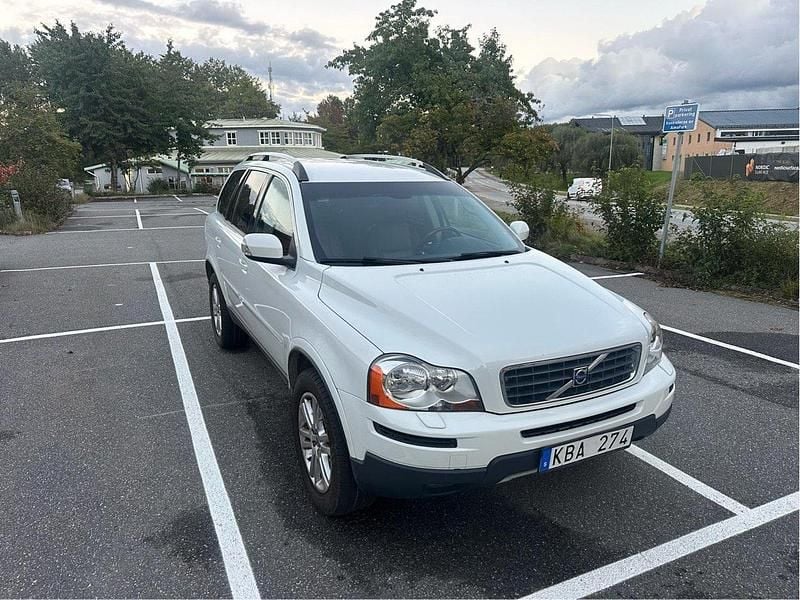 Vit Begagnad 2010 Volvo XC90 Summum SUV | 84 500 kr (Superpris) - Bild 1/4