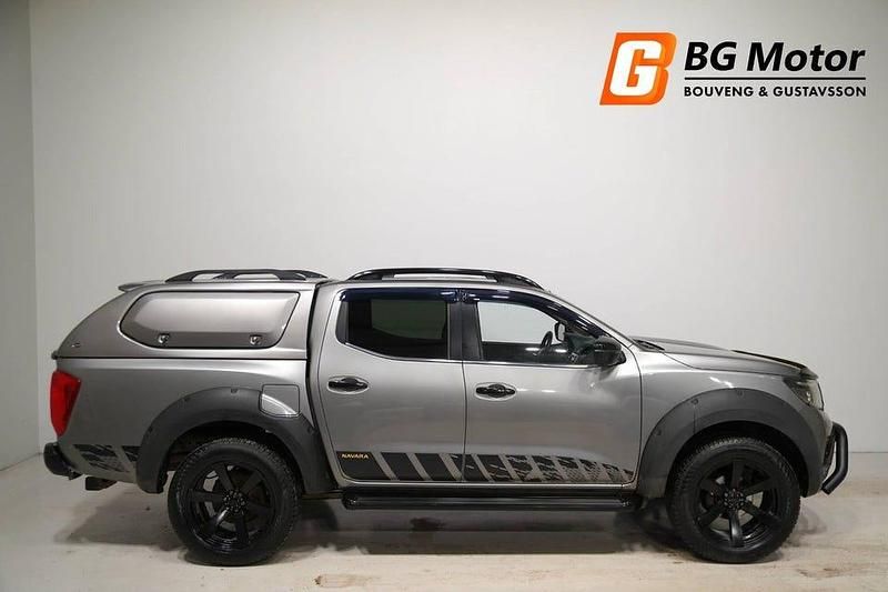 Begagnad Nissan Navara 360º 190 HK (139 kW) 2019 Grå Pickup