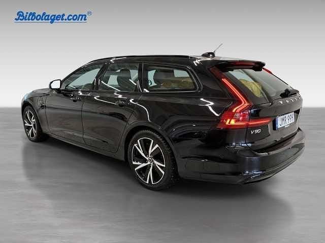 Begagnad Volvo V90 Plus 349 HK (256 kW) 2026 Svart Kombi