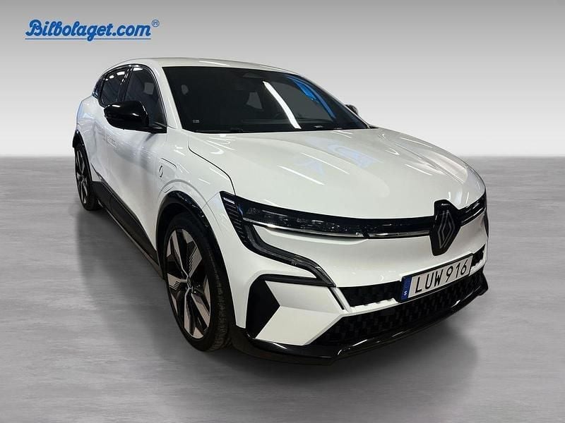 Vit Begagnad 2023 Renault Mégane Techno Halvkombi | 279 000 kr (Bra pris) - Bild 1/4