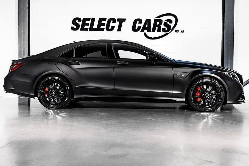 Begagnad Mercedes CLS63 AMG AMG 585 HK (430 kW) 2014 Silver (iridiumsilver metallic) Sportkupé