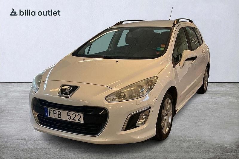 Begagnad Peugeot 308 SW 2011 Vit Kombi
