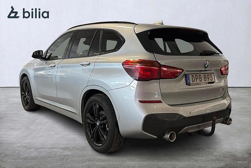 Begagnad BMW X1 Comfort Edition 190 HK (139 kW) 2016 Silver SUV