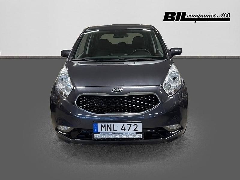 Begagnad Kia Venga Comfort 90 HK (66 kW) 2017 Grå Halvkombi