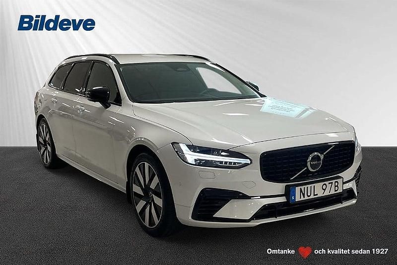 Vit Begagnad 2024 Volvo V90 Plus Kombi | 459 900 kr (Bra pris) - Bild 1/4