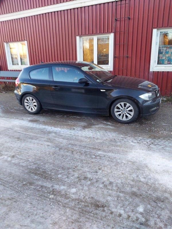 Begagnad 2008 BMW 118 Coupé Sportkupé | 42 500 kr - Bild 1/2