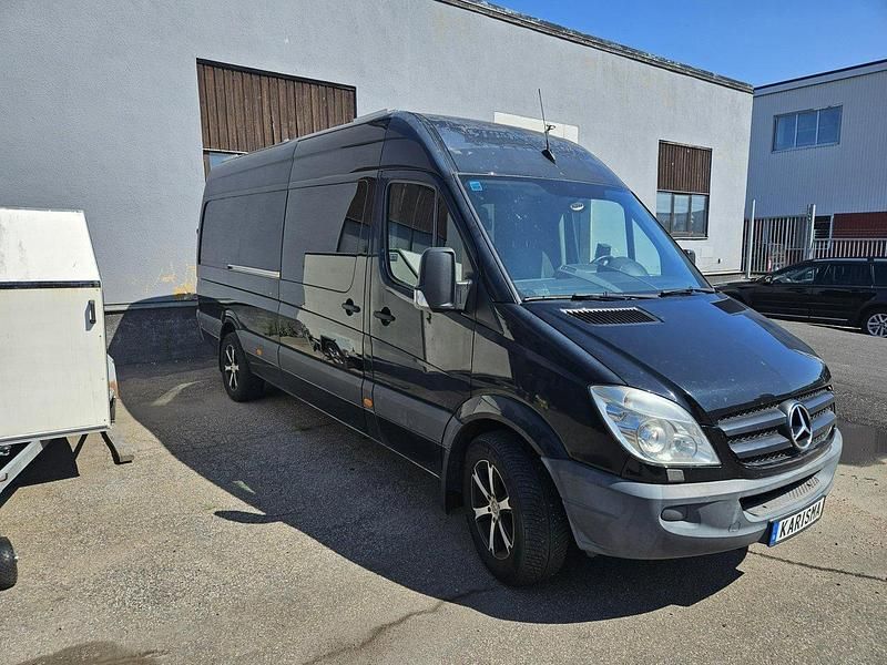 Begagnad 2010 Mercedes Sprinter Van | 400 000 kr - Bild 1/4