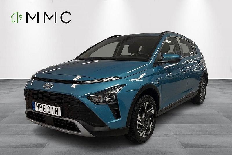 Blå (aqua turquoise) Begagnad 2022 Hyundai Bayon Essential SUV | 209 000 kr (Marknadspris) - Bild 1/4