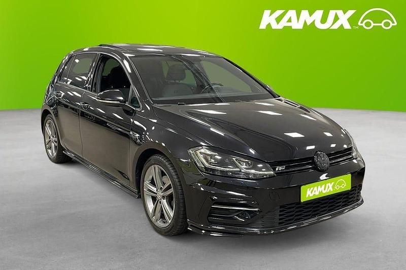Svart Begagnad 2019 VW Golf VII R-line Halvkombi | 198 800 kr (Marknadspris) - Bild 1/4