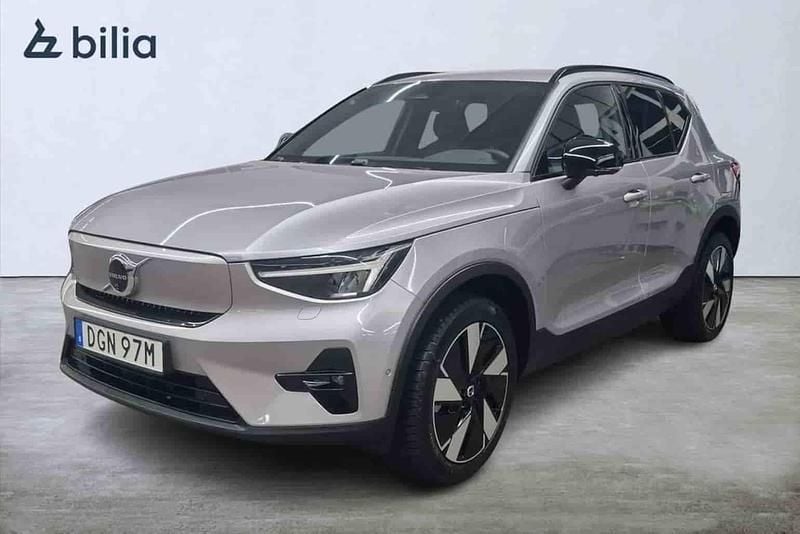 Silver Begagnad 2026 Volvo EX40 Single Motor SUV | 479 000 kr (Bra pris) - Bild 1/1