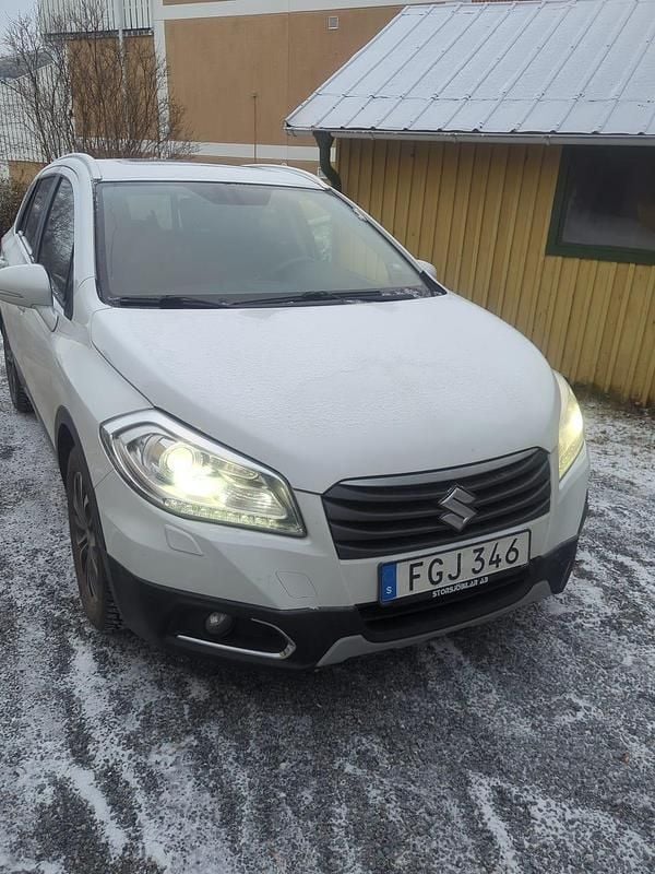 Begagnad 2014 Suzuki SX4 S-Cross Kombi | 99 000 kr (Bra pris) - Bild 1/1