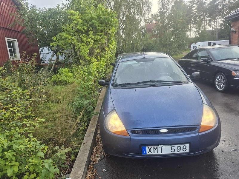 Blå Begagnad 2006 Ford Ka Halvkombi | 14 000 kr - Bild 1/4