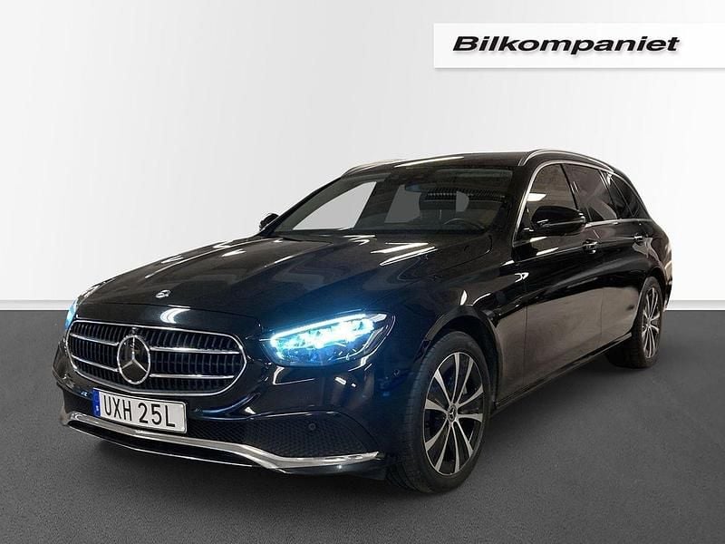 Svart Begagnad 2023 Mercedes E300 Kombi | 339 000 kr - Bild 1/4