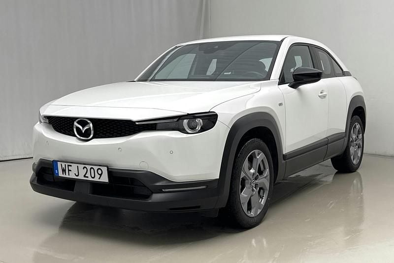 Begagnad Mazda MX30 106 kW (145 HK) 2023 Vit SUV