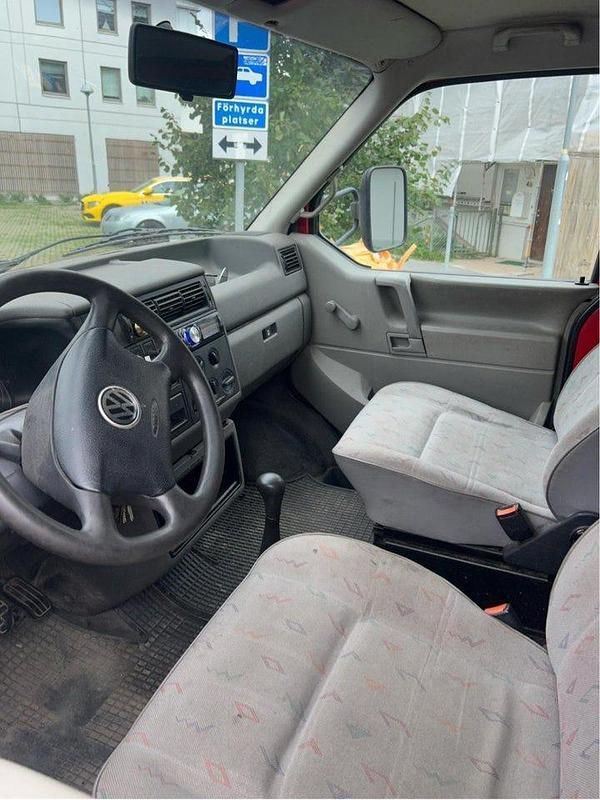 Begagnad VW T4 88 HK (64 kW) 2002 Van