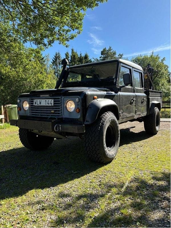 Svart Begagnad 2004 Land Rover Defender SUV | 200 000 kr (Superpris) - Bild 1/4