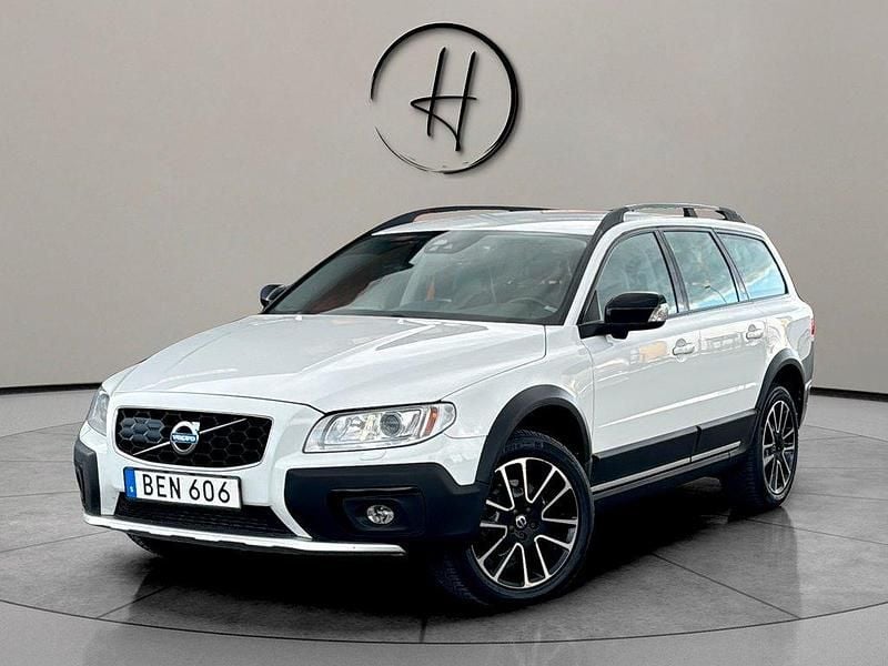 Begagnad Volvo XC70 Dynamic 181 HK (133 kW) 2015 Vit SUV