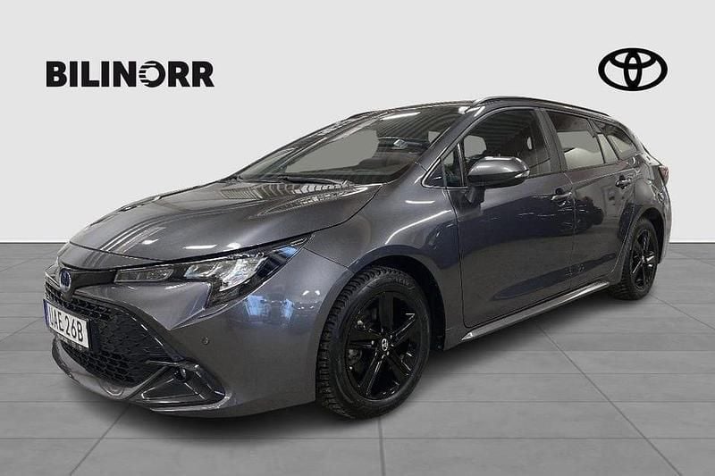 Begagnad Toyota Corolla Active 141 HK (103 kW) 2023 Grå Kombi