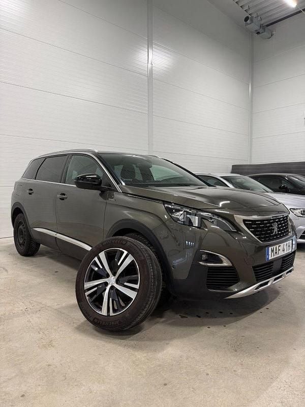 Begagnad Peugeot 5008 GT-line 131 HK (96 kW) 2020 Grå SUV