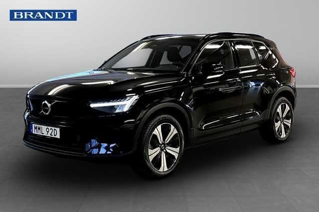 Begagnad 2023 Volvo XC40 SUV | 329 900 kr - Bild 1/4