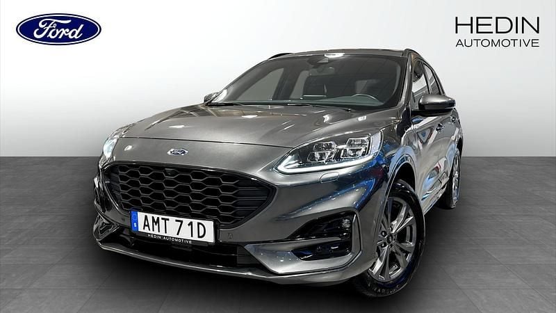 Grå (grey) Begagnad 2023 Ford Kuga Business Edition SUV | 294 900 kr (Marknadspris) - Bild 1/4