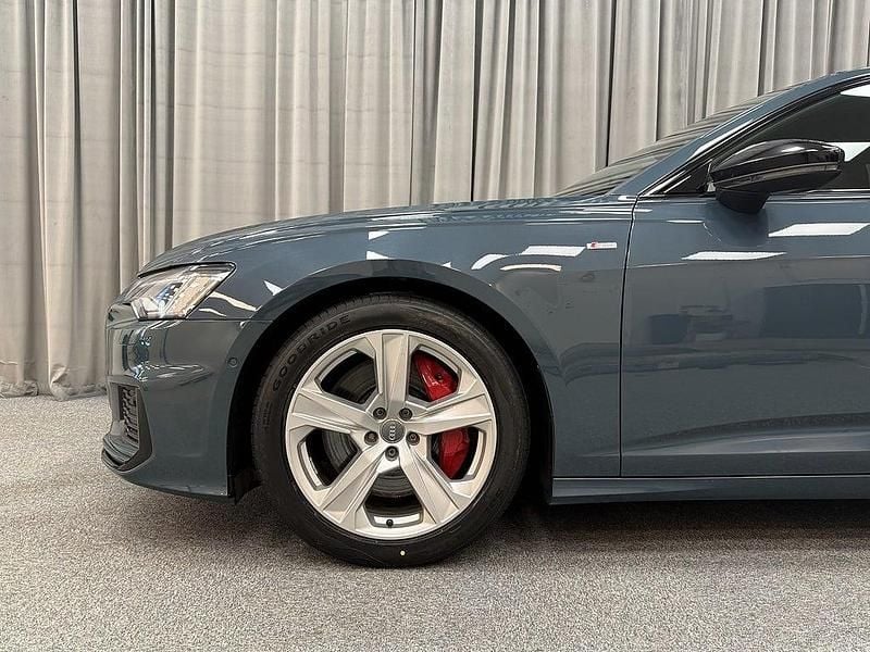 Begagnad Audi A6 S-Line 367 HK (269 kW) 2021 Grön Kombi