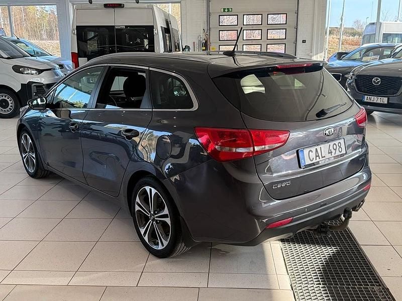 Begagnad Kia Ceed Sportswagon GT-Line 136 HK (100 kW) 2016 Dark gun metallic Kombi
