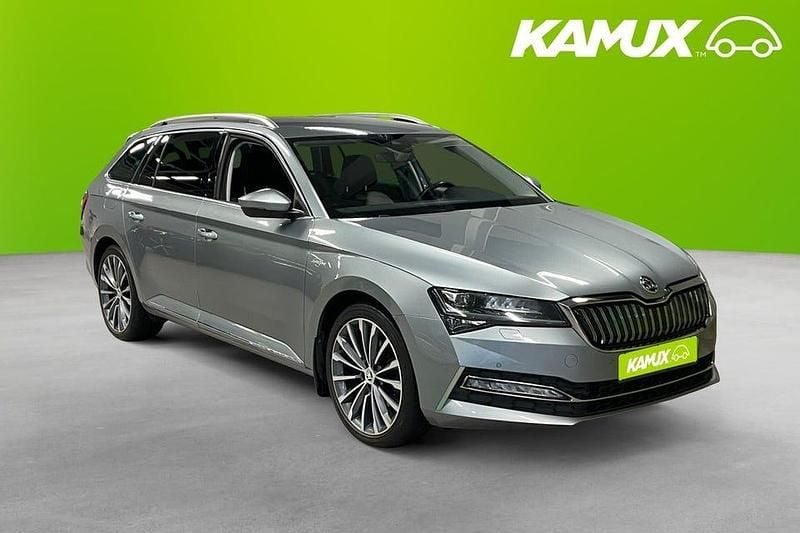Begagnad Skoda Superb LAURIN & KLEMENT 156 HK (114 kW) 2020 Silver/grå Kombi