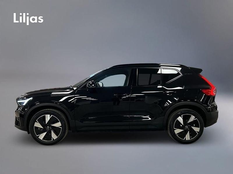 Begagnad Volvo XC40 Ultimate 188 kW (256 HK) 2024 Svart SUV