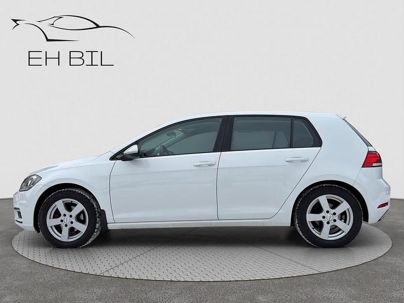 Begagnad VW Golf VII 110 HK (80 kW) 2018 Vit