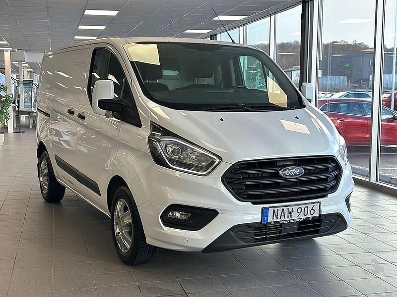 Vit Begagnad 2018 Ford Transit Custom Van | 119 900 kr (Marknadspris) - Bild 1/3
