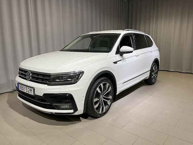 Begagnad 2019 VW Tiguan Allspace Highline SUV | 309 900 kr (Dyr) - Bild 1/4