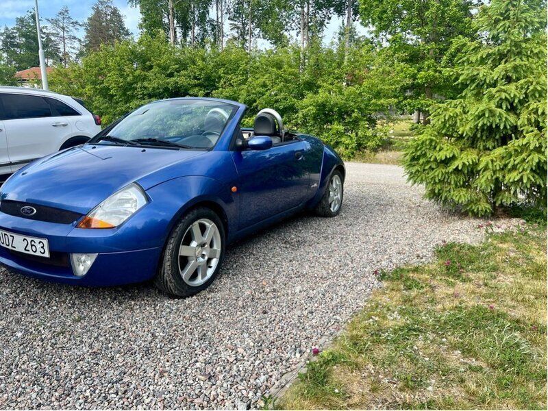 Blå Begagnad 2003 Ford StreetKa Cab | 32 000 kr - Bild 1/4