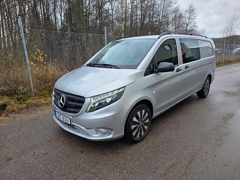 Begagnad 2024 Mercedes Vito Kombi | 625 000 kr - Bild 1/4