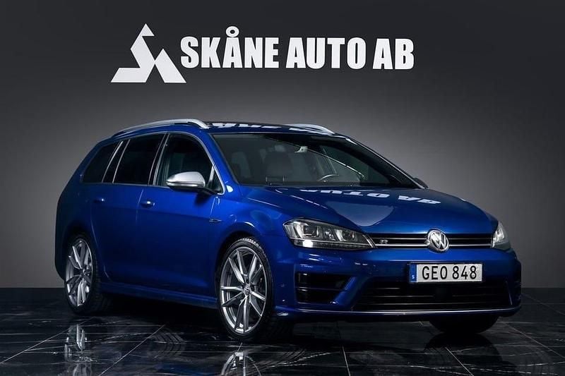 Blå Begagnad 2016 VW Golf VII R Kombi | 279 900 kr (Dyr) - Bild 1/4