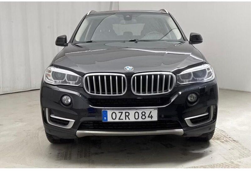 Svart Begagnad 2014 BMW X5 SUV | 249 000 kr (Marknadspris) - Bild 1/4